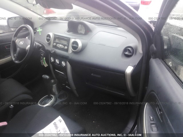 JTKKT624350089940 - 2005 TOYOTA SCION XA BLACK photo 5