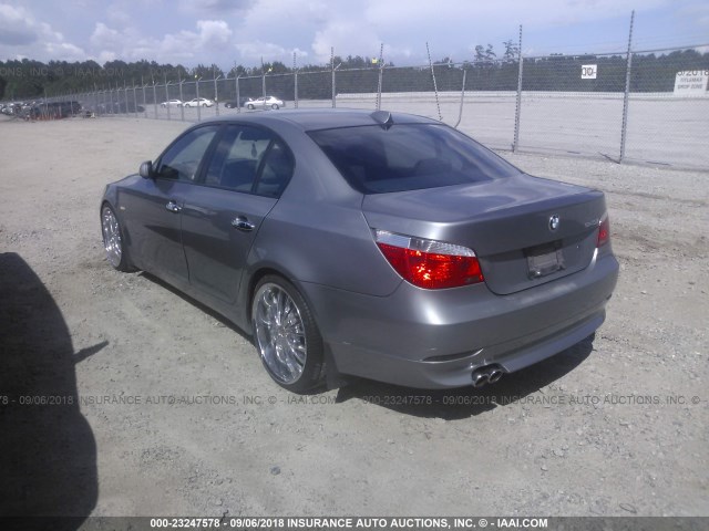 WBANB33504B111910 - 2004 BMW 545 I GRAY photo 3