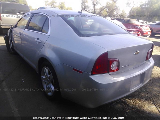 1G1ZB5E13BF309549 - 2011 CHEVROLET MALIBU LS Gümüş foto 3