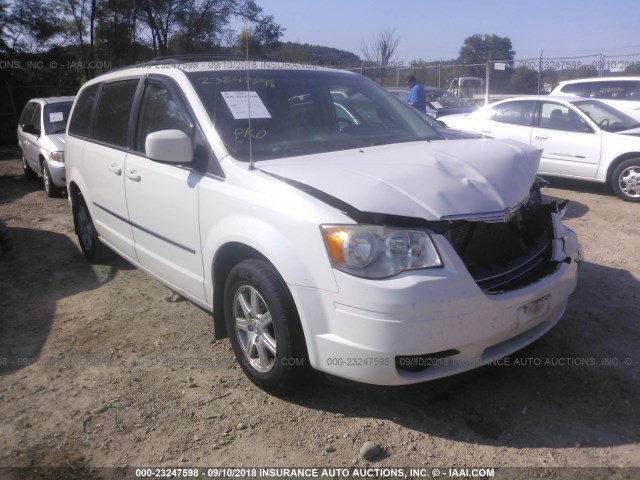 2A8HR54179R604018 - 2009 CHRYSLER TOWN & COUNTRY TOURING WHITE photo 1