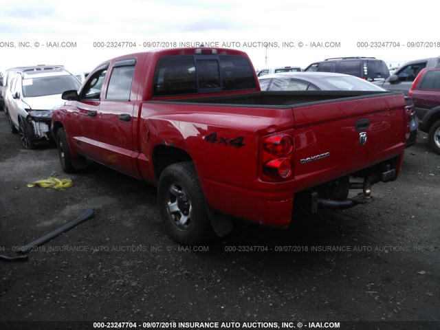 1D7HW28K45S245730 - 2005 DODGE DAKOTA QUAD/ST RED photo 3