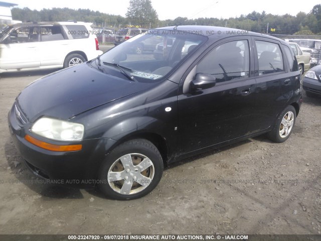 KL1TD66608B026279 - 2008 CHEVROLET AVEO LS BLACK photo 2