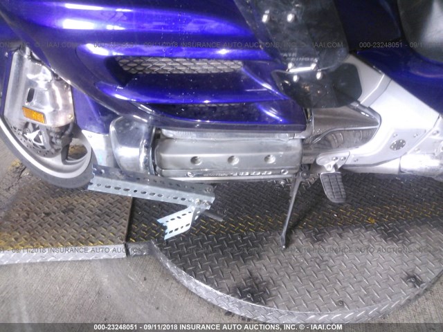 1HFSC47033A201487 - 2003 HONDA GL1800 PURPLE photo 9