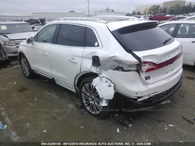 2LMTJ6LR9GBL54843 - 2016 LINCOLN MKX RESERVE WHITE photo 3