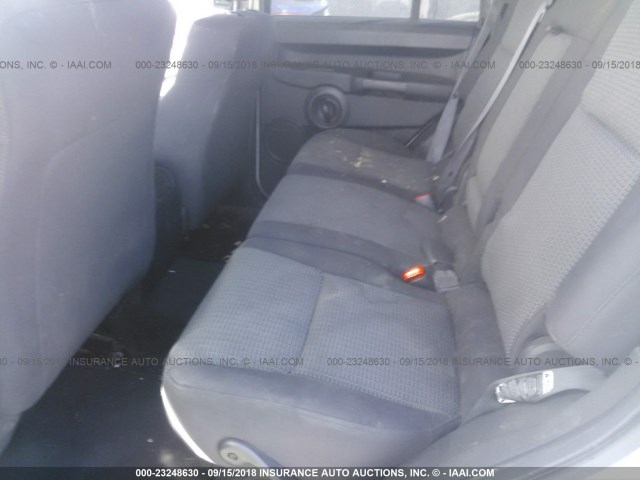 1J8HG48K38C187698 - 2008 JEEP COMMANDER SPORT თეთრი ფოტო 8