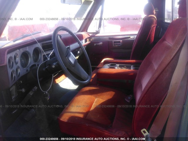 1GCHC34W2BZ122898 - 1981 CHEVROLET C30 RED photo 8