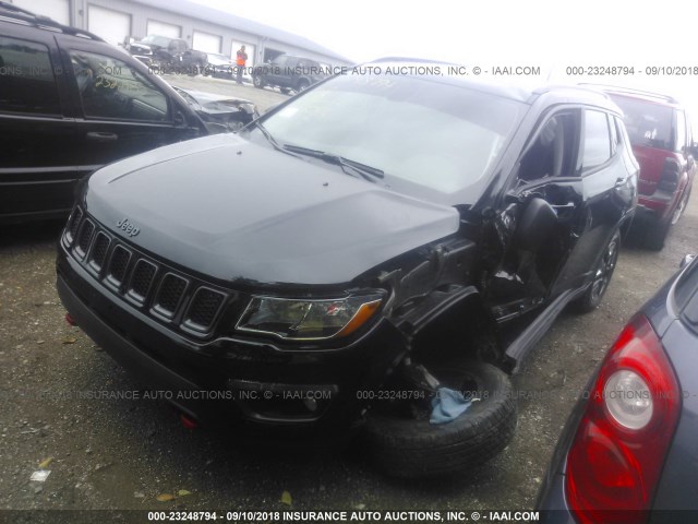 3C4NJDDB2JT410664 - 2018 JEEP COMPASS TRAILHAWK BLACK photo 2