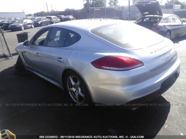 WP0AA2A78FL001171 - 2015 PORSCHE PANAMERA 2/4 SILVER photo 3