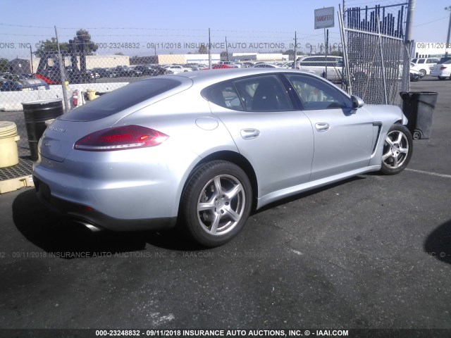 WP0AA2A78FL001171 - 2015 PORSCHE PANAMERA 2/4 SILVER photo 4