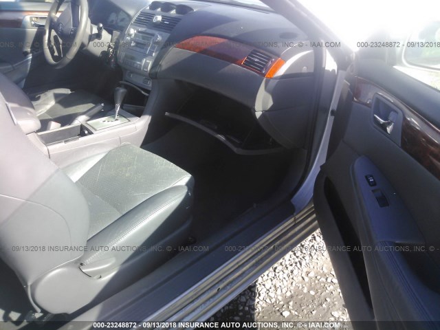 4T1FA38P96U102727 - 2006 TOYOTA CAMRY SOLARA SE/SLE Gümüş foto 5