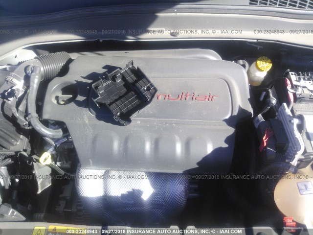 ZACCJAAB6HPF47196 - 2017 JEEP RENEGADE SPORT Արծաթագույն լուսանկար 10