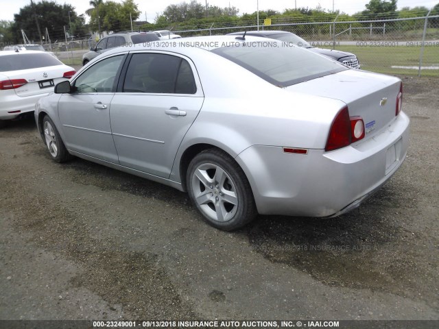 1G1ZB5E10BF307712 - 2011 CHEVROLET MALIBU LS 银色 照片 3