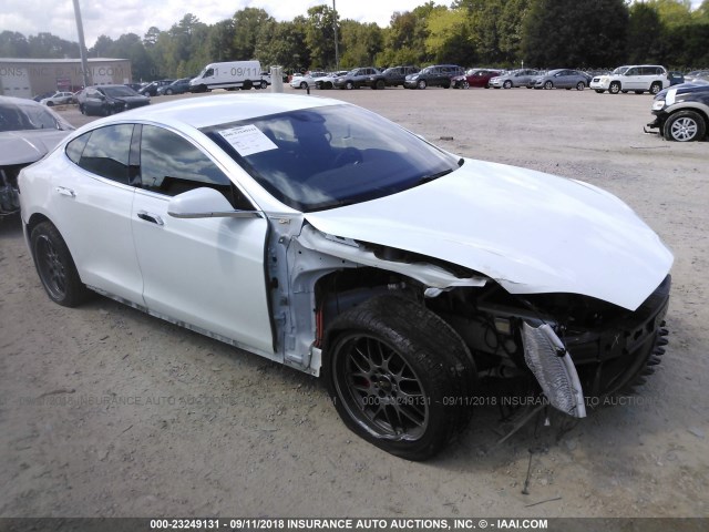 5YJSA1E42GF159797 - 2016 TESLA MODEL S Weiß Foto 1