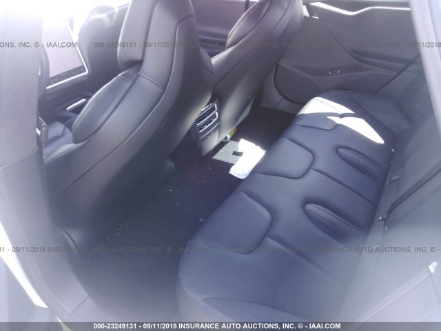 5YJSA1E42GF159797 - 2016 TESLA MODEL S Weiß Foto 8