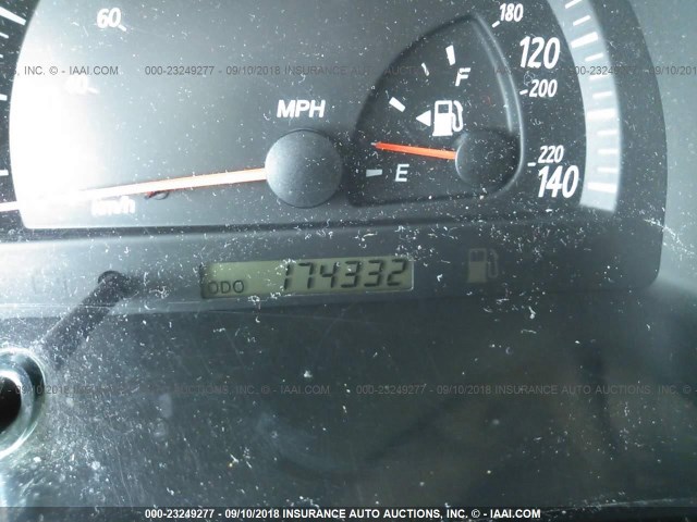 4T1BE32K02U555466 - 2002 TOYOTA CAMRY LE/XLE/SE Алтын фото 7