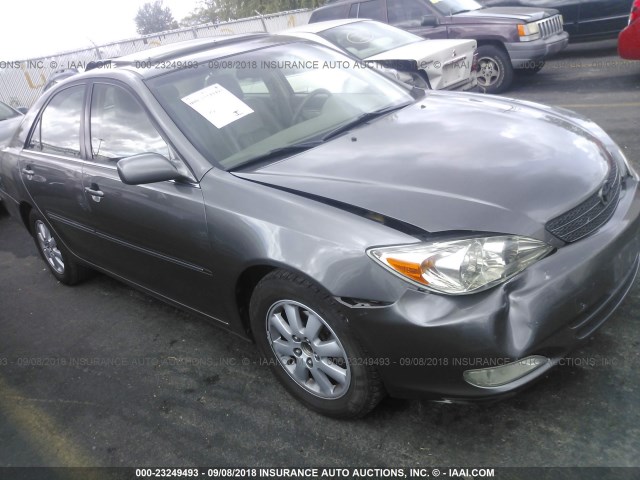 JTDBE32K540259633 - 2004 TOYOTA CAMRY LE/XLE 灰色 照片 1