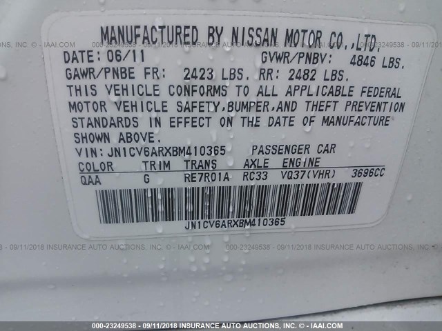 JN1CV6ARXBM410365 - 2011 INFINITI G37 WHITE photo 9