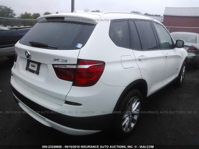 5UXWX9C50D0A31290 - 2013 BMW X3 XDRIVE28I WHITE photo 4