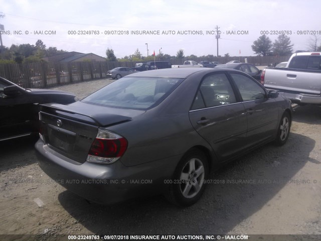 4T1BE32K55U535086 - 2005 TOYOTA CAMRY LE/XLE/SE 灰色 照片 4