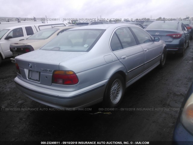 WBADN6342YGM66548 - 2000 BMW 540 I AUTOMATIC Light Blue photo 4