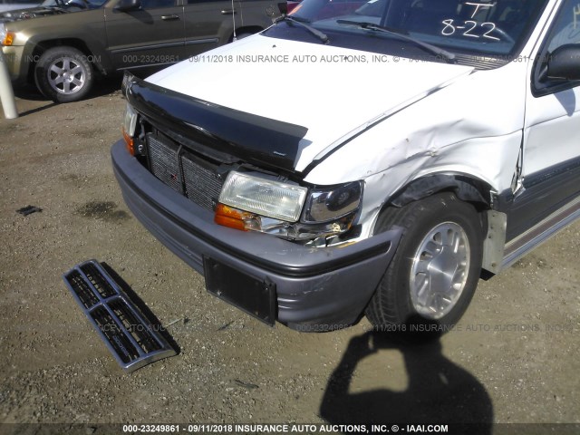 1B4GH54R6PX582326 - 1993 DODGE GRAND CARAVAN LE/ES WHITE photo 6