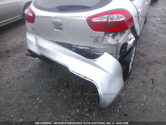 KNADN5A35D6250018 - 2013 KIA RIO EX/SX SILVER photo 6