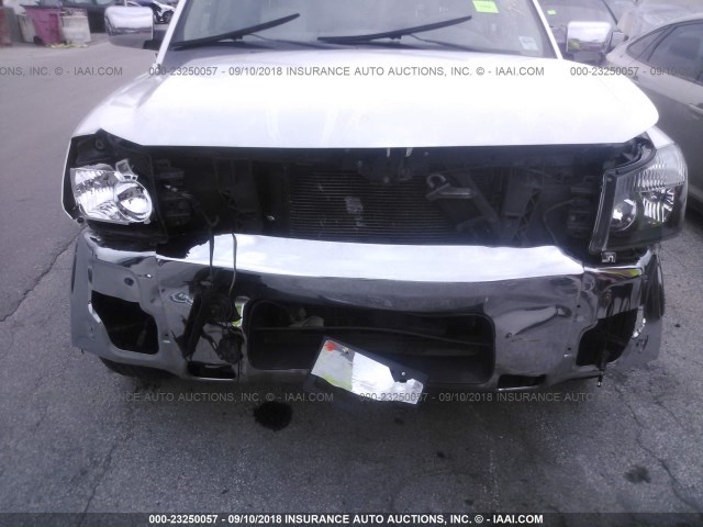 5N1AA08A14N730681 - 2004 NISSAN ARMADA SE/LE WHITE photo 6