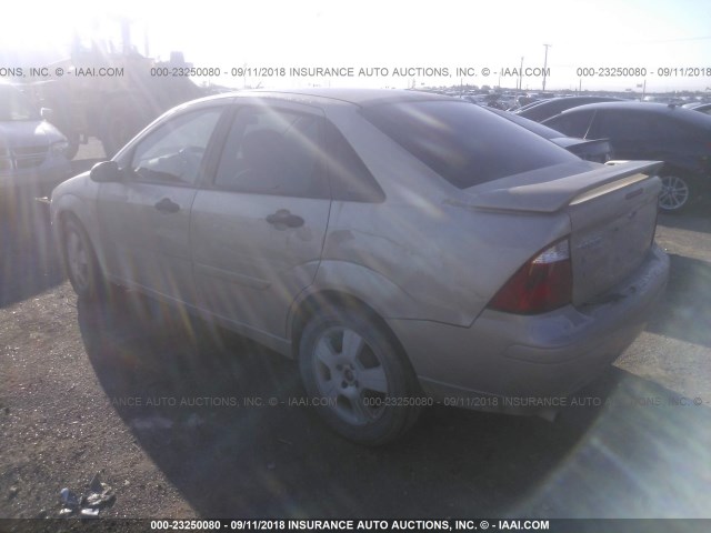 1FAFP34N77W135423 - 2007 FORD FOCUS ZX4/S/SE/SES GOLD photo 3