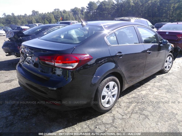 3KPFL4A79JE246249 - 2018 KIA FORTE LX/S BLACK photo 4