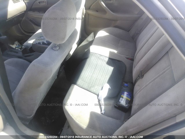 JT2BG22K4W0127513 - 1998 TOYOTA CAMRY CE/LE/XLE 金色 照片 8