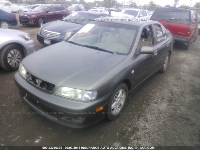 JNKCP11AXYT307464 - 2000 INFINITI G20 GRAY photo 2