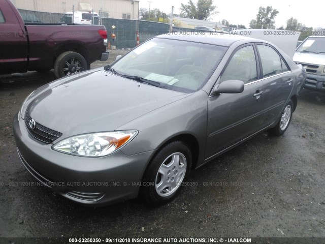 4T1BF32KX2U526814 - 2002 TOYOTA CAMRY LE/XLE/SE Boz foto 2