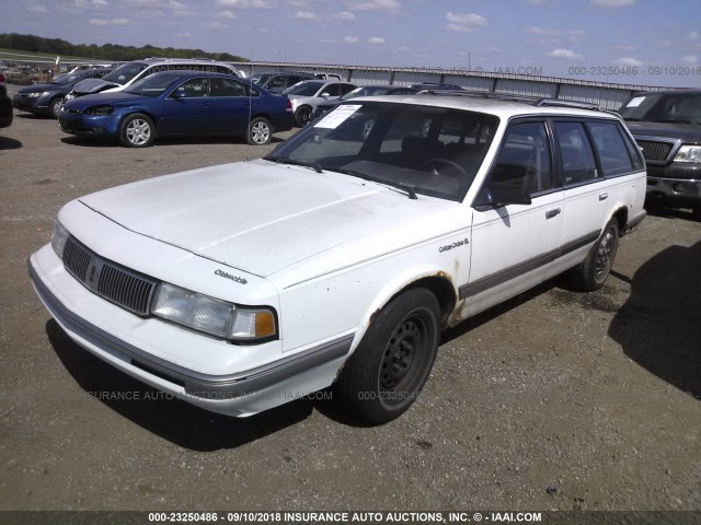 1G3AJ85M5S6412300 - 1995 OLDSMOBILE CIERA SL CRUISER WHITE photo 2