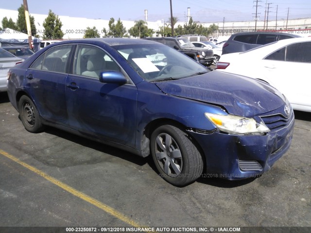 4T1BF3EK4AU543635 - 2010 TOYOTA CAMRY SE/LE/XLE BLUE photo 1