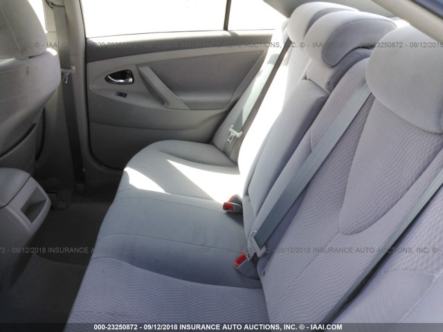 4T1BF3EK4AU543635 - 2010 TOYOTA CAMRY SE/LE/XLE BLUE photo 8