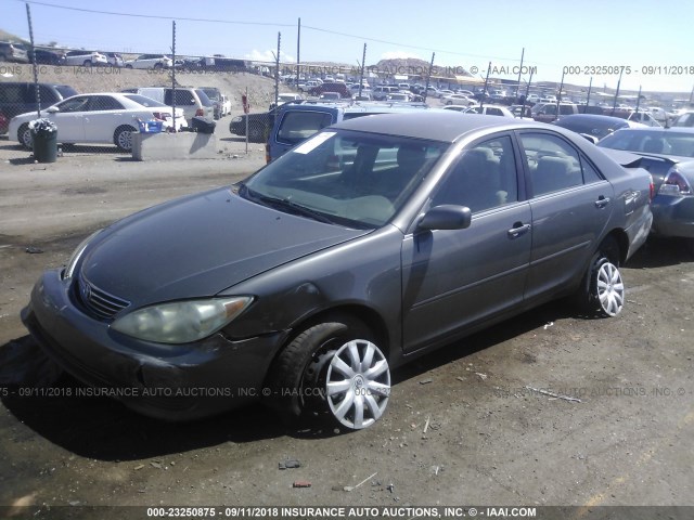 4T1BE32K95U995061 - 2005 TOYOTA CAMRY LE/XLE/SE Boz foto 2