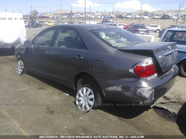 4T1BE32K95U995061 - 2005 TOYOTA CAMRY LE/XLE/SE Boz foto 3
