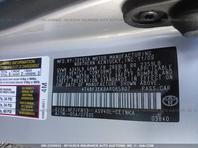 4T4BF3EK8AR065807 - 2010 TOYOTA CAMRY SE/LE/XLE SILVER photo 9