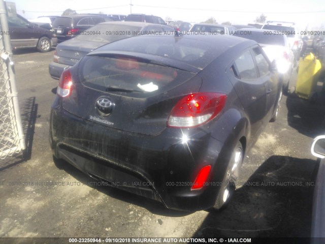 KMHTC6AD2CU041599 - 2012 HYUNDAI VELOSTER BLACK photo 4