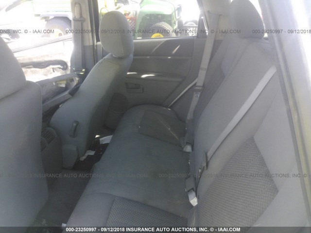 1J4GR48K76C259281 - 2006 JEEP GRAND CHEROKEE LAREDO/COLUMBIA/FREEDOM 银色 照片 8