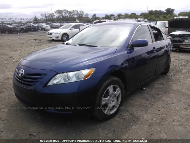 4T1BE46K07U172649 - 2007 TOYOTA CAMRY NEW GENERAT CE/LE/XLE/SE BLUE photo 2