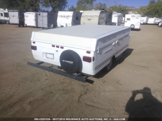 4CE689F1677291820 - 2007 FLEETWOOD CAMPER  WHITE photo 4