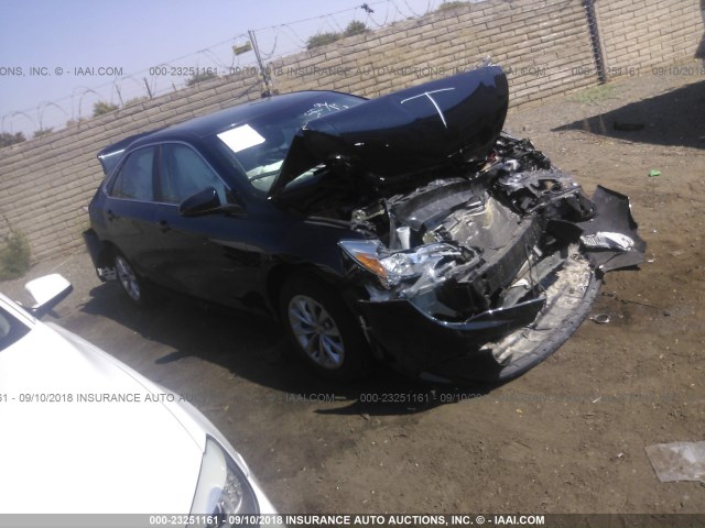 4T4BF1FK5GR543015 - 2016 TOYOTA CAMRY LE/XLE/SE/XSE 青绿色 照片 1