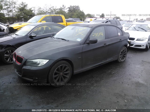 WBAPK5C5XAA652839 - 2010 BMW 328 XI SULEV BLACK photo 2