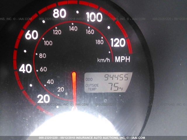 2T1KR32E95C337174 - 2005 TOYOTA COROLLA MATRIX XR SILVER photo 7