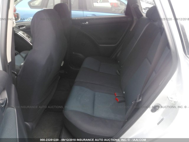 2T1KR32E95C337174 - 2005 TOYOTA COROLLA MATRIX XR SILVER photo 8