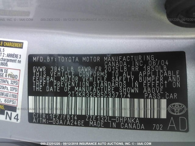 2T1KR32E95C337174 - 2005 TOYOTA COROLLA MATRIX XR SILVER photo 9