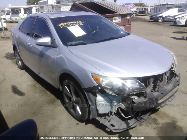 4T1BK1FK1CU016895 - 2012 TOYOTA CAMRY SE/XLE SILVER photo 1