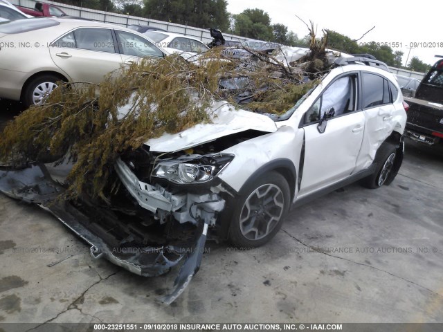 JF2GPAKCXG8334895 - 2016 SUBARU CROSSTREK LIMITED WHITE photo 2