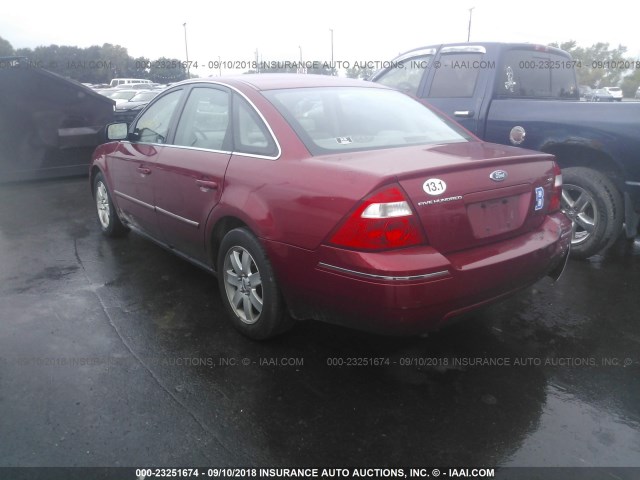 1FAFP24165G145732 - 2005 FORD FIVE HUNDRED SEL RED photo 3